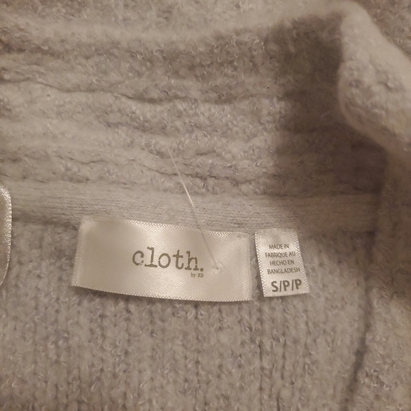 CLOTH by RDI V-Neck Grey Braided Pattern Cable Knit Sweater Womens Small S - Picture 4 of 5